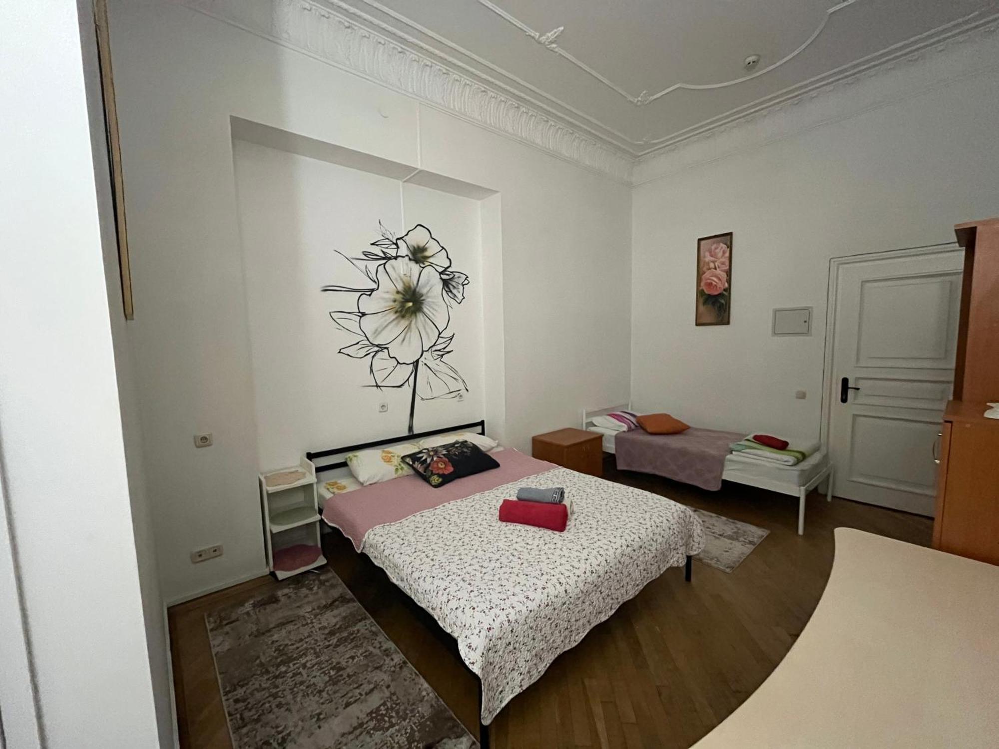 Центрум Апартаментс Lviv Exterior photo
